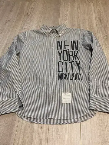 TOMMY 스트라이프 패턴 셔츠