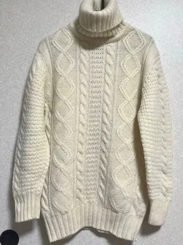 90' 빈티지 터틀넥 스웨터 케이블 짜임 니트