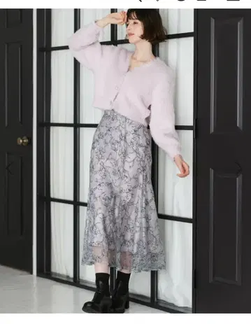 꽃무늬 쉬폰 롱 스커트 그레이