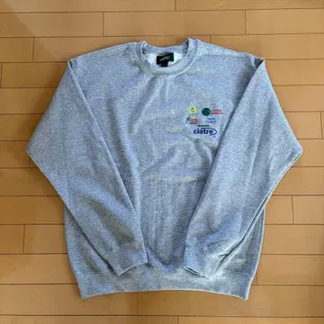 극장 맨투맨 M 사이즈