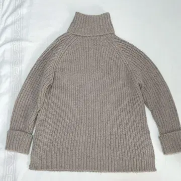 ZARA 터틀넥 스웨터 슬릿 튜닉 기장