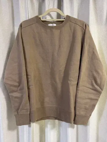 alvana 베이지 맨투맨 사이즈 L