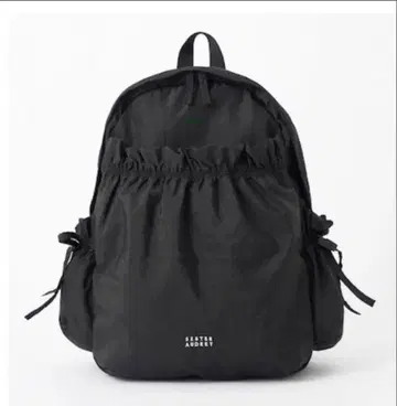 시스터 오드리 프릴 개더 백팩 블랙