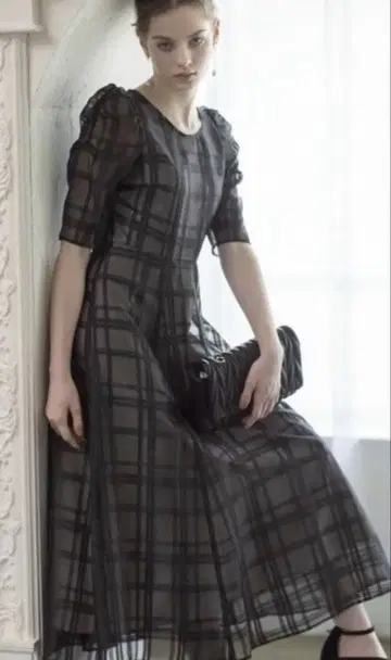 노엘라 시어 체크 원피스