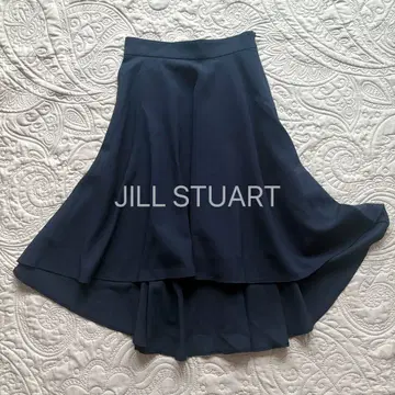 JILL STUART 네이비 플레어 스커트 무릎 기장
