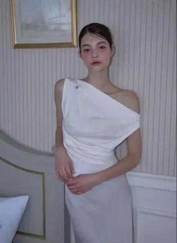 RoseFrantz Drape Off Shoulder Sleeveless