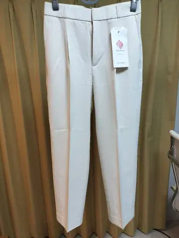 [ 새상품 ] 따뜻한 아름다운 실루엣 프리미엄 슬림 스트레이트 S 사이즈