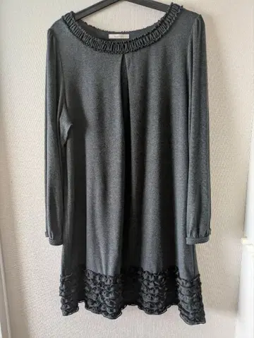 Rose Tiara 그레이 니트 원피스