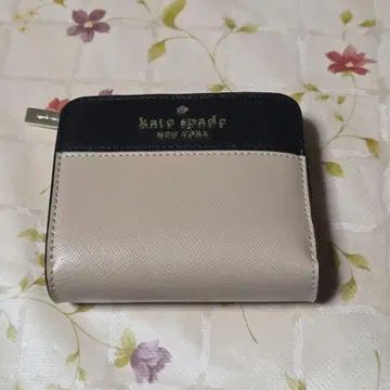 케이트 스페이드 접이식 지갑