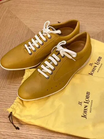 John Lobb X ASTON MARTIN 존 롭 가죽 스니커즈 8