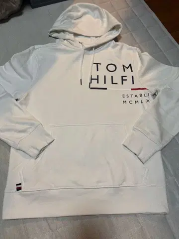 새상품급 TOM HILFIGER 화이트 후드티