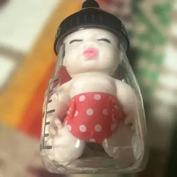 보틀형 아기 피규어