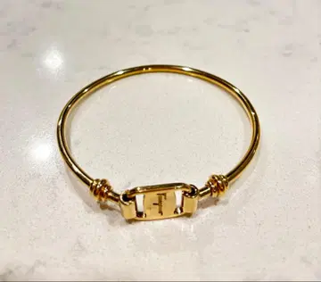 Ferragamo 심플 뱅글