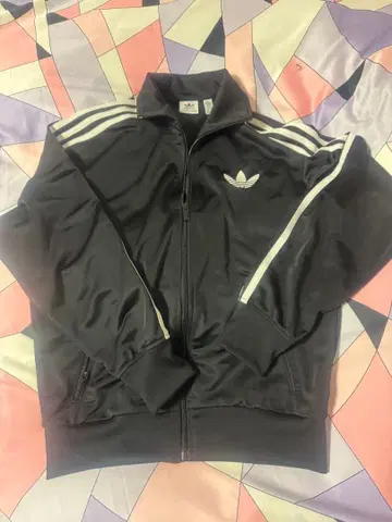 adidas 트랙 자켓 S 사이즈