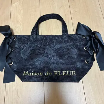 메종 드 플뢰르 사이드 리본 토트백