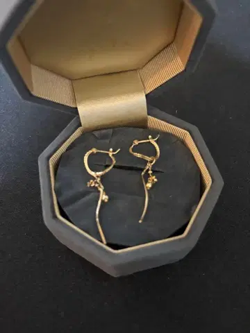 금 도금 후프 귀걸이 비즈 포함