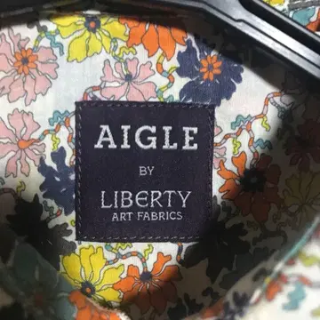 AIGLE 꽃무늬 긴팔 셔츠