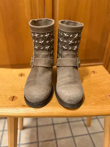 새상품급 지미추 일본 한정 컬러 스터드 엔지니어 부츠 24.5cm