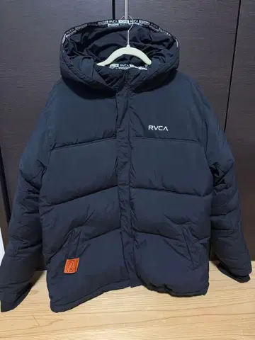 RVCA 다운 자켓 L 사이즈