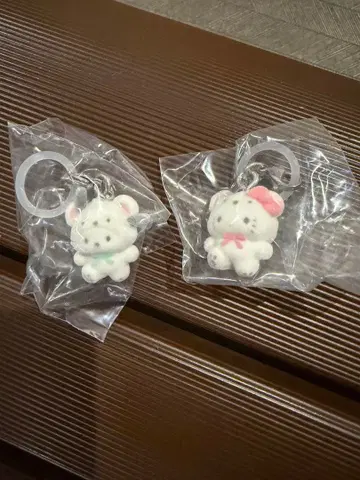 산리오 메지루시 참 2개 세트 키티 포차코