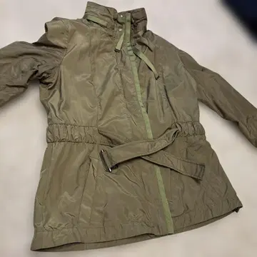 올리브 그린 풀 지퍼 자켓