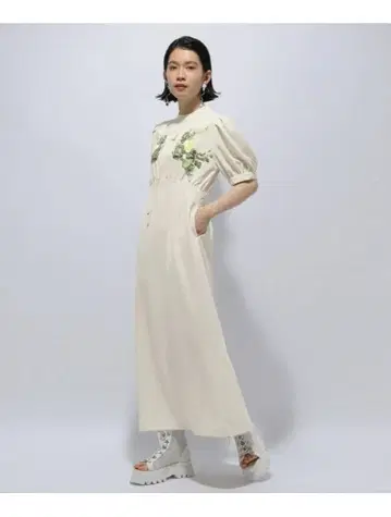 HARE 플라워 스트레이트 원피스 레이스 블랙 꽃무늬