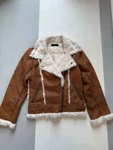 브라운 인조 모피 숏 자켓
