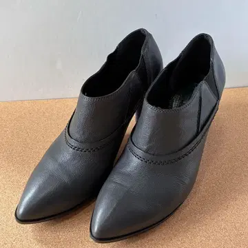 EMIKO KAMISHIMA RABOKIGOSHI works 힐