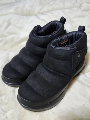 [ 인기 ] 워크맨 25년 모델 퀘벡 숏 블랙 23.5~24cm