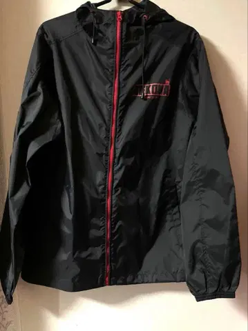 (택 포함 새상품) 하이큐 네코마 윈드 브레이커