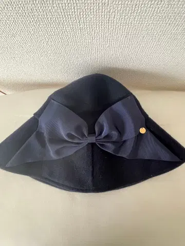 아테나 뉴욕 울 리본 모자