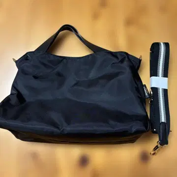 비올라돌로 토트백