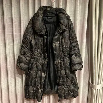 센소유니코 NERO 후드 부착 다운 자켓 카모플라쥬