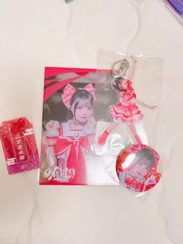 코코하나 리리 iLiFE! 온라인 복권 아크릴 키링 캔뱃지