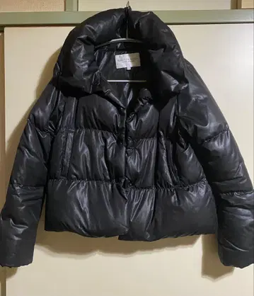 [ BEAUTY&YOUTH ] 숏 다운 M 사이즈 블랙