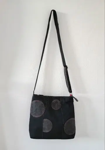 KFB 고베 카제미도리 조안나 숄더백 블랙 나일론 데님 발수 경량