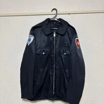 소방서 긴급 의료 기술자 패치 부착 바시티 자켓