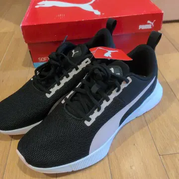 새상품 PUMA SOFTFOAM+ 스니커즈 25cm 블랙