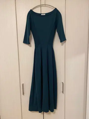 FRAY I.D 다크 그린 7부 소매 롱 원피스