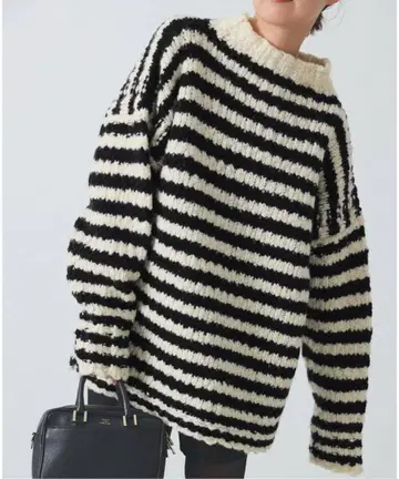 IENA BLACK 하이넥 보더 니트 미사용 새상품 이에나 블랙