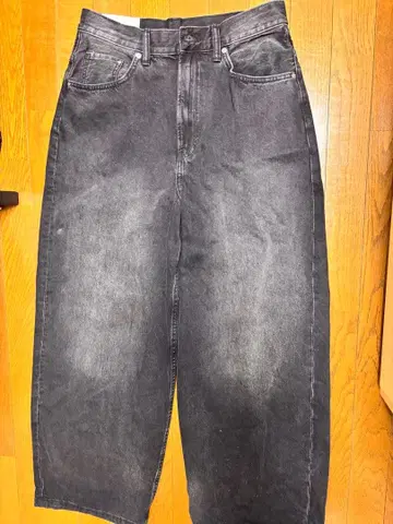 H&M SUPER BAGGY 데님 29/32 블랙