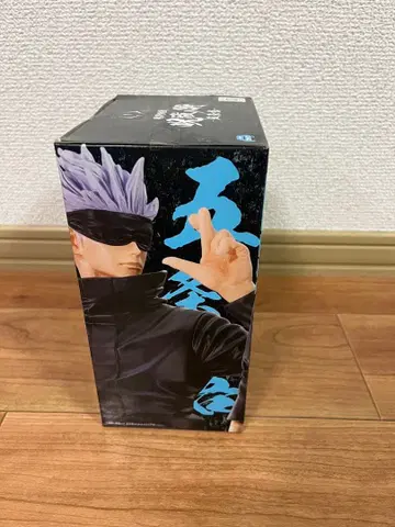 주술회전 고죠 사토루 피규어