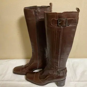 브라운 가죽 롱 부츠 중간 힐