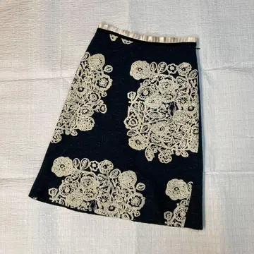 미나 페르호넨 flower nest 스커트 사이즈 36