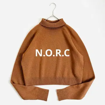 새상품급 노크 N.O.R.C 캐시미어 혼방 하프 터틀 니트