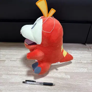 뜨아거 봉제 인형