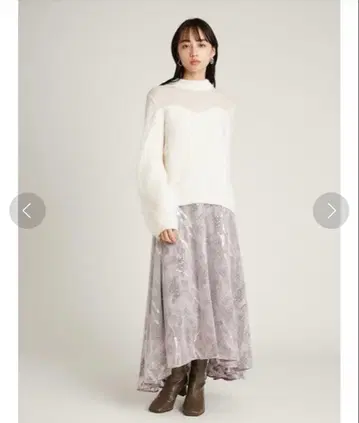 SNIDEL 샤이니 자수 스커트