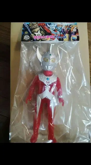 메디콤 토이 MAT 시리즈 울트라맨 타로 소프트 비닐 피규어