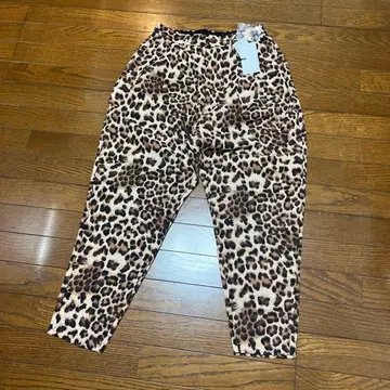 새상품 TMDL 레오파드 무늬 카멜색 사루엘 팬츠 M 사이즈