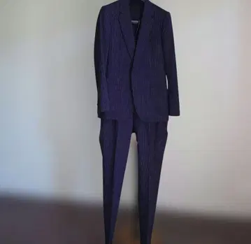 네이비 스트라이프 비즈니스 정장